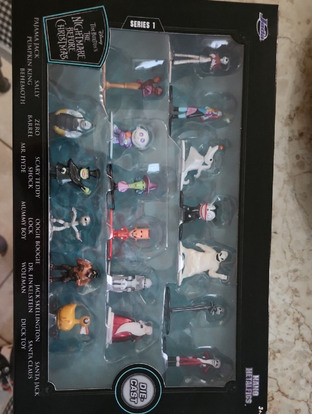 Disney Nightmare Before Christmas 18-Pack 1.65" Die-cast Figures - Picture 3 of 3